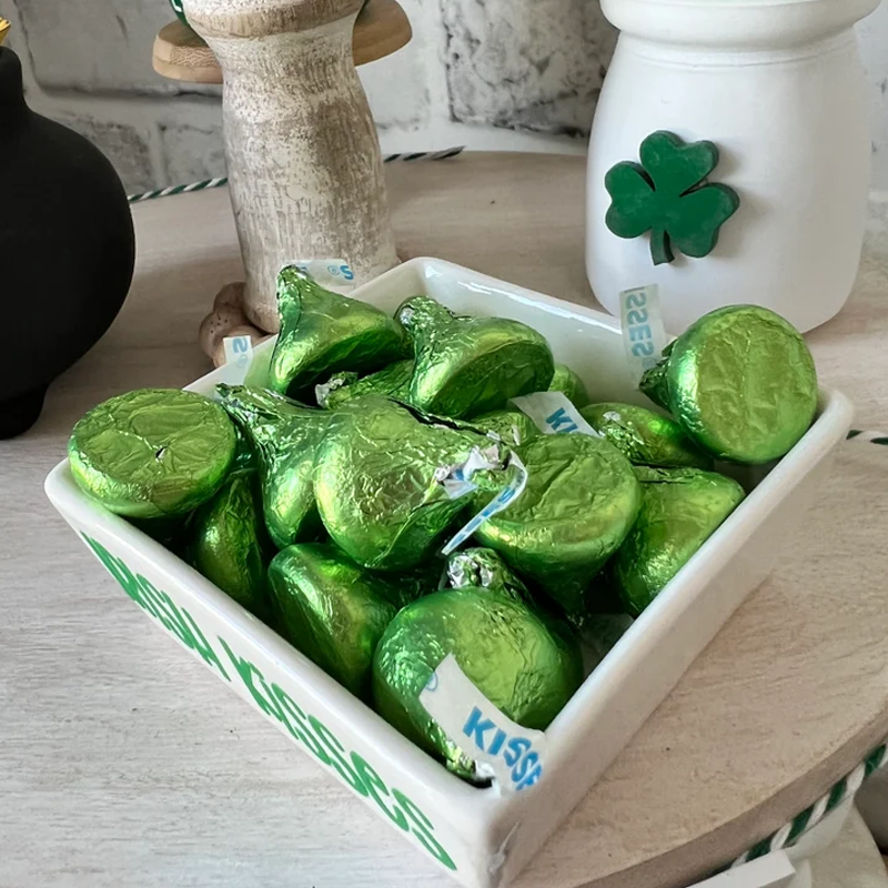 St Patrick's tiered tray St. Patrick's Day Tiered Tray Decor Irish Kisses