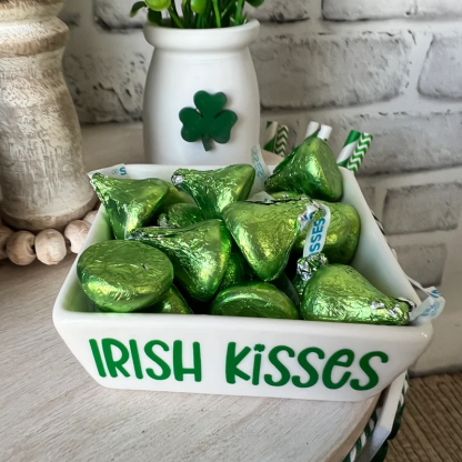 St Patrick's tiered tray St. Patrick's Day Tiered Tray Decor Irish Kisses