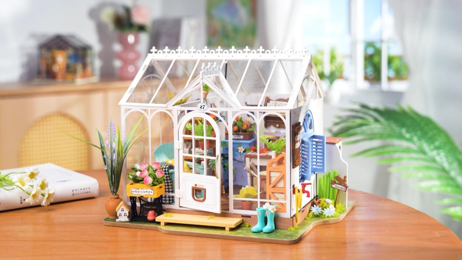 Rolife Miniature House - Dreamy Garden House DG163