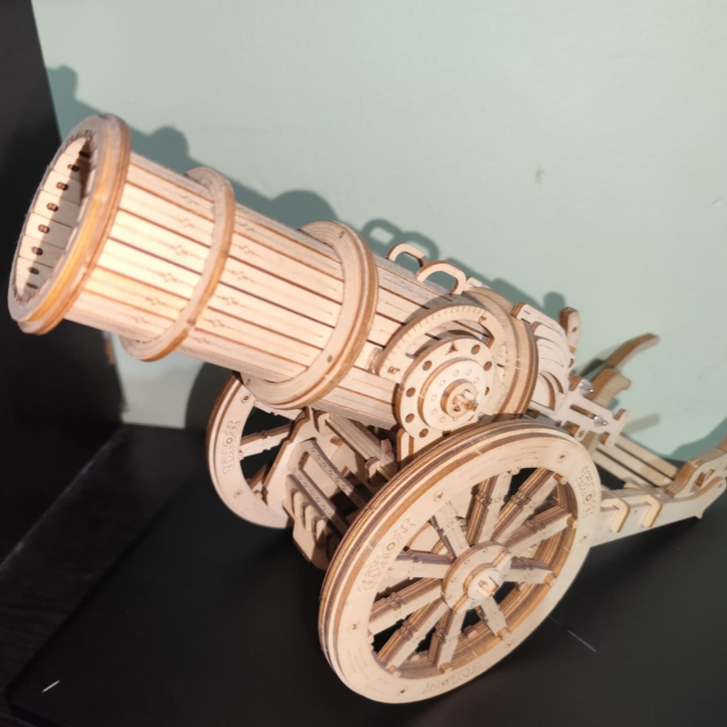 camila made the wooden puzzle with her boyfriend