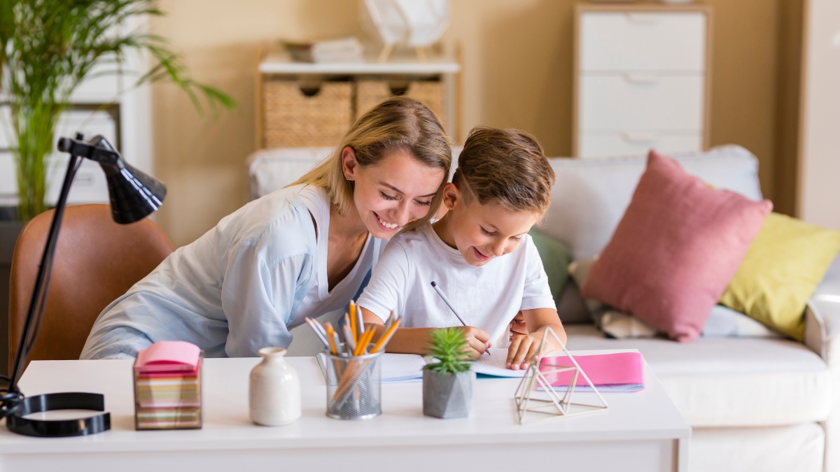 A Weekend Build Everyone Can Join Screen-Free Family Time This Spring