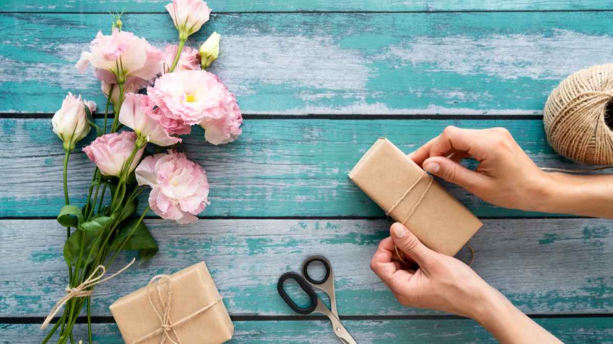 Best Spring DIY Gifts For Women (2026 update)