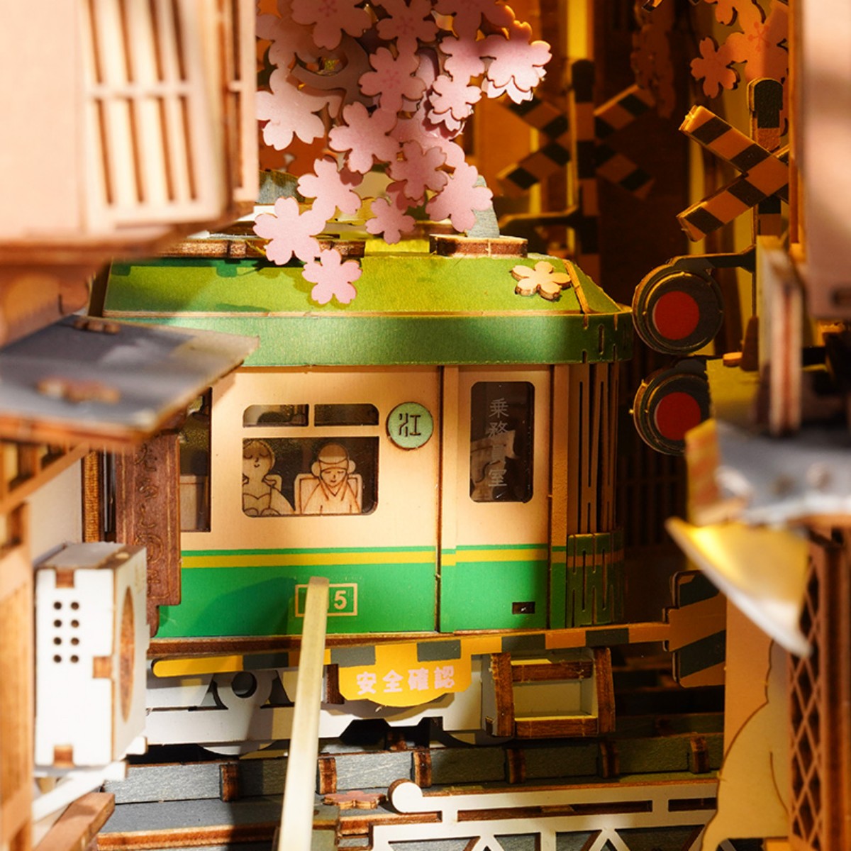 Building the Tram Body (Main Highlight)