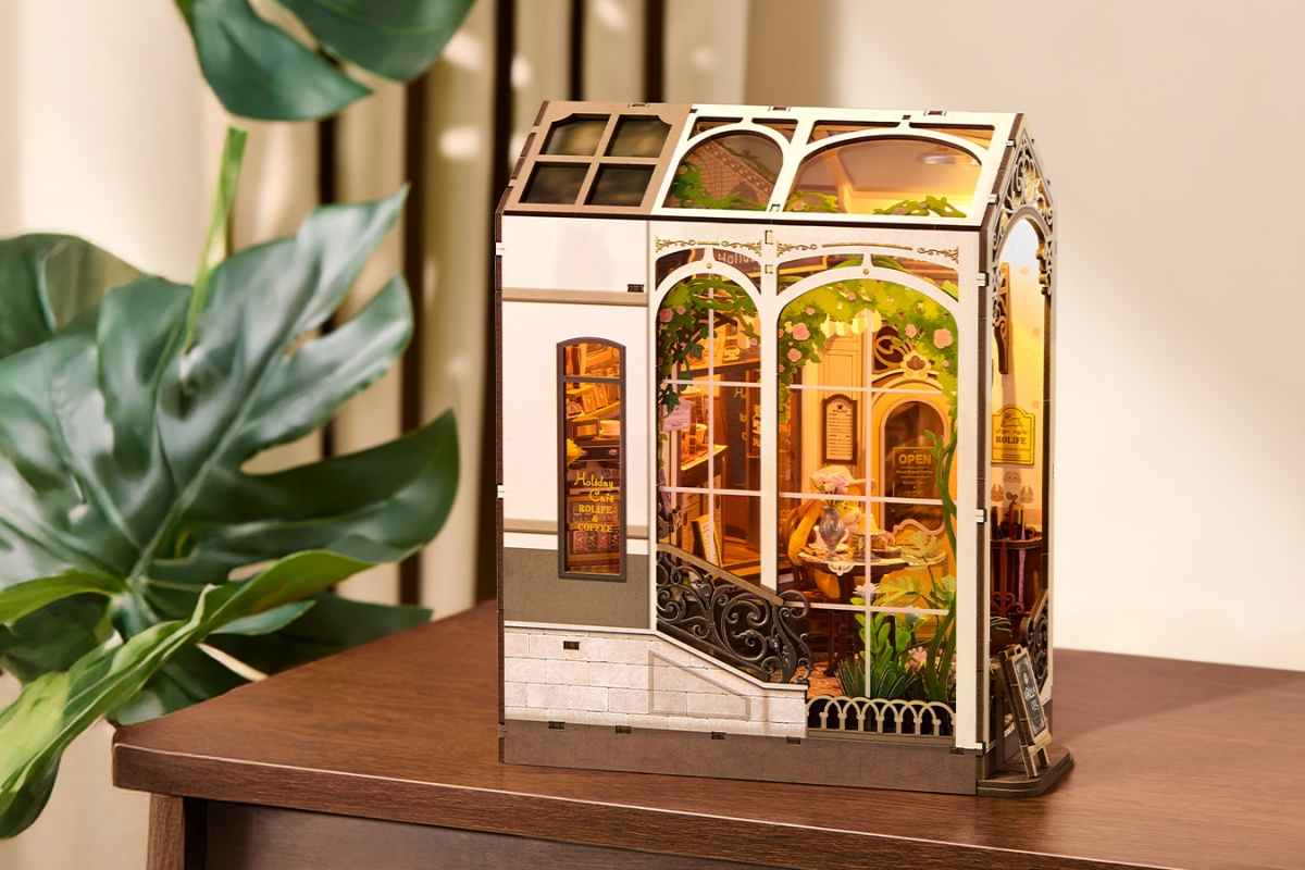 Crafting&nbsp;Your Own Warm Winter Escape