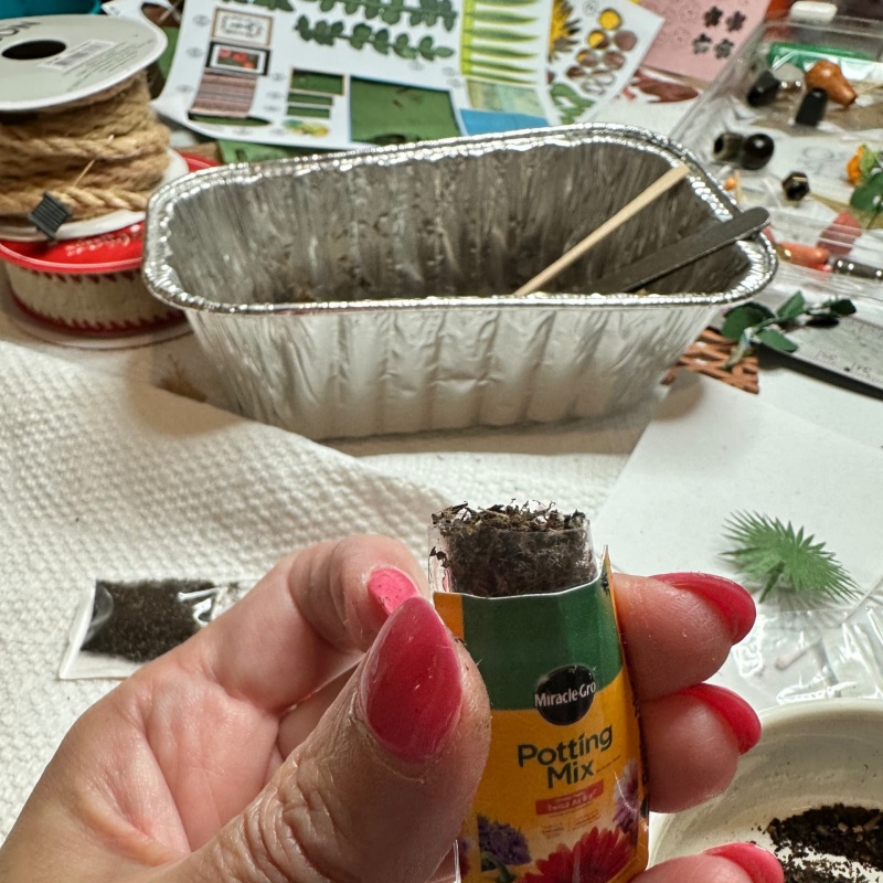 the details of the Itty-Bitty Potting Shed