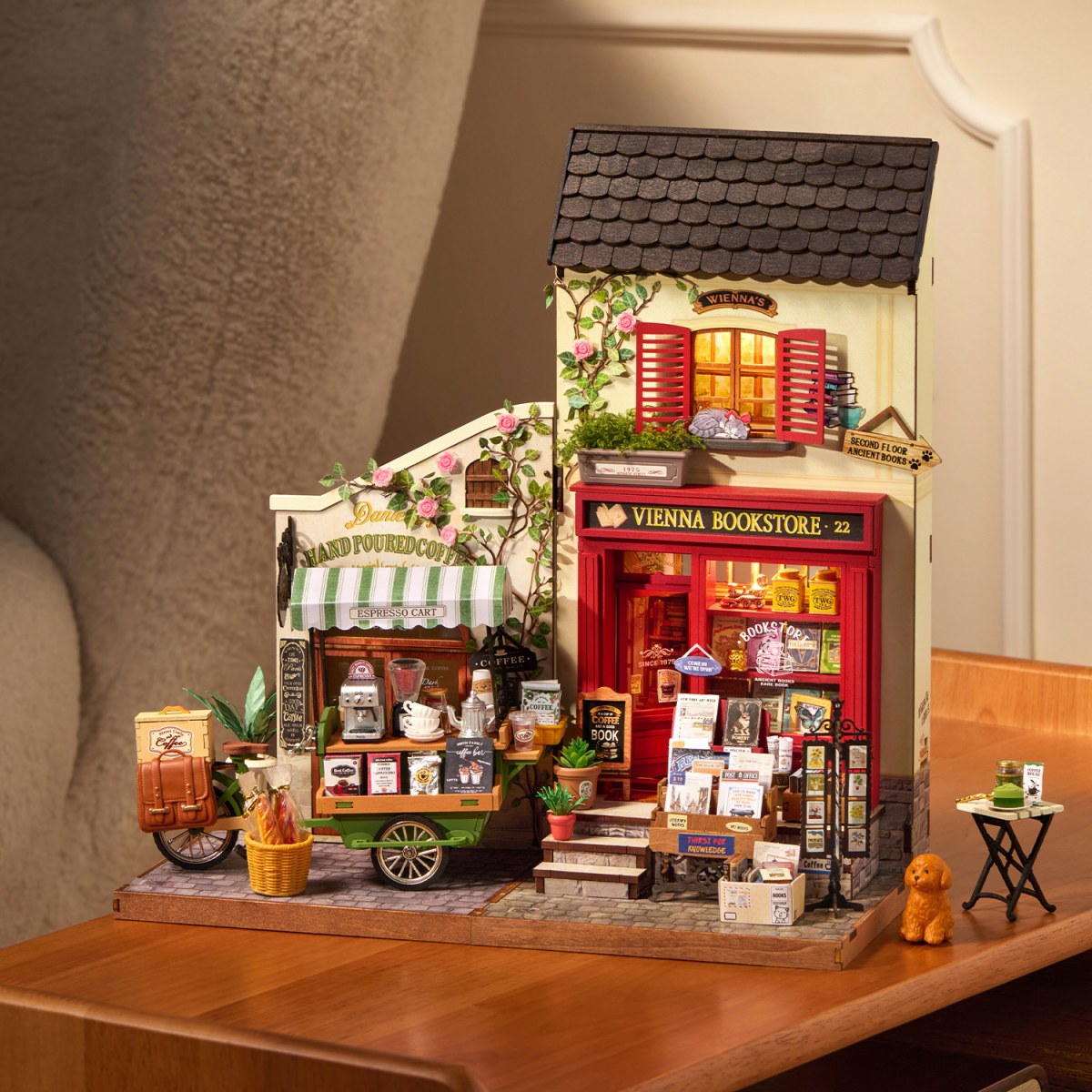 DIY Miniature Display Scene