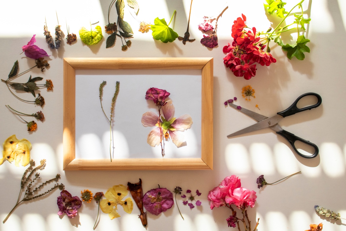 Affordable & Quick DIY Valentine’s Day Gift Projects You Can Make in Under One Hour