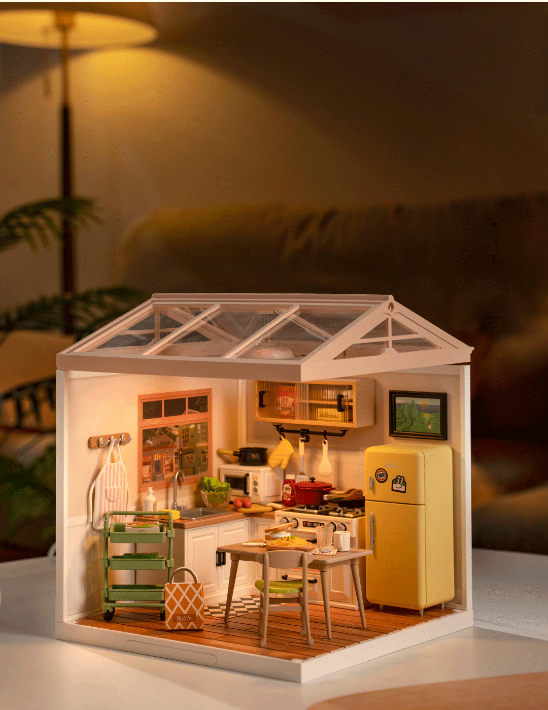 Rolife Happy Meals Kitchen DW008 stacked display with another Super Creator miniature room