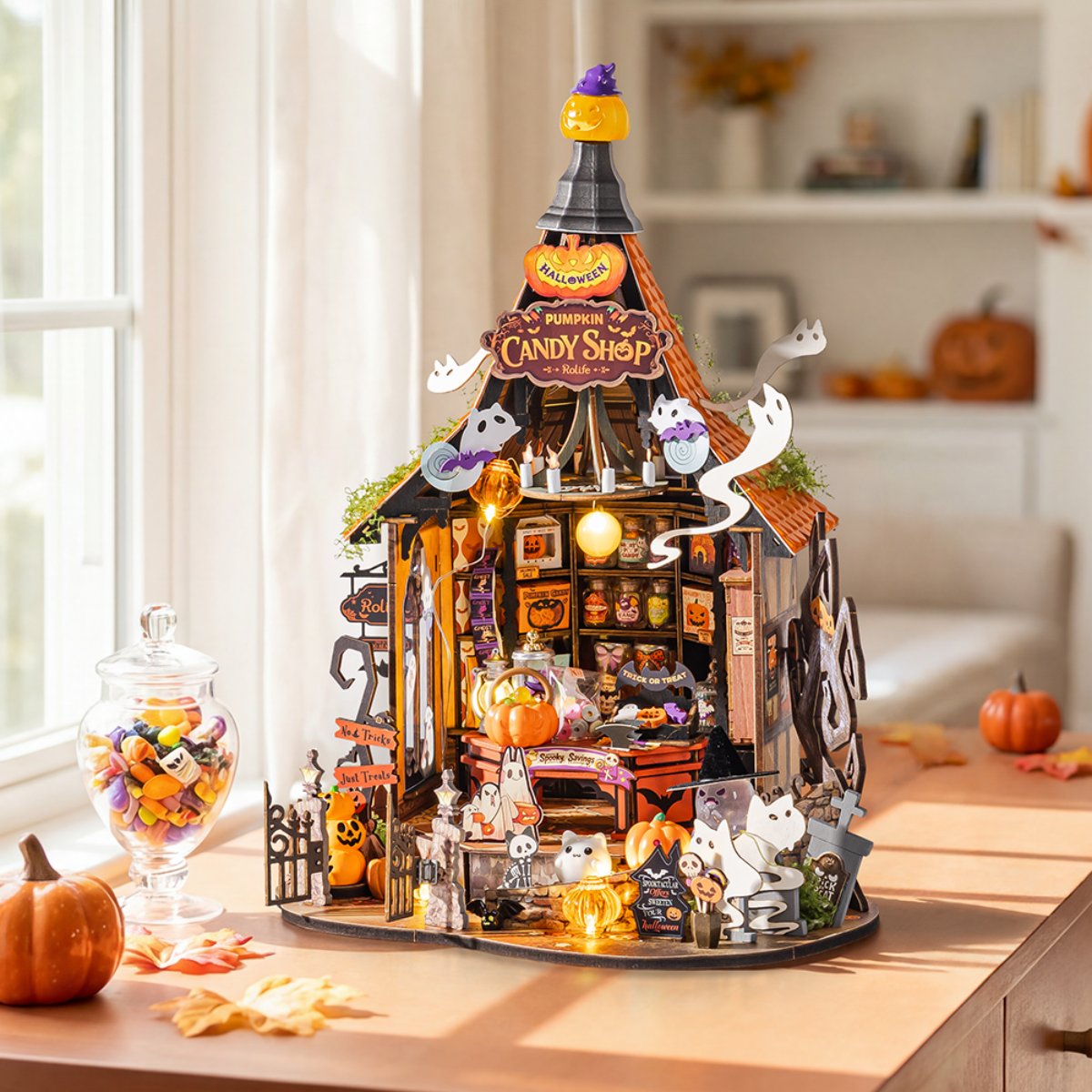 Haunted Candy House DG186 at a Glance