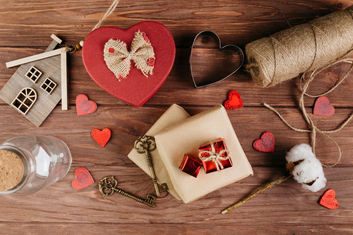 How to Create a Personalized Romantic DIY Valentine’s Gift That Will Truly Wow Your Partner