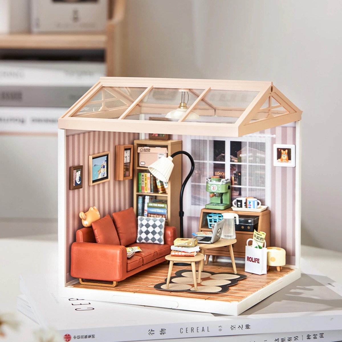 Rolife Cozy Living Lounge Super Creator Miniature House DW007