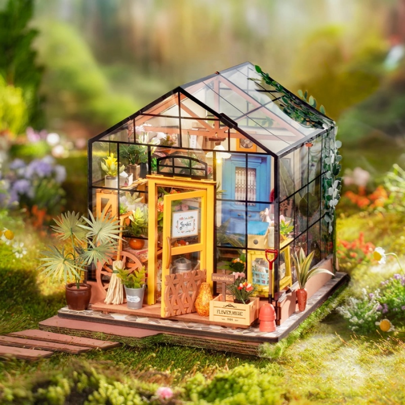 Rolife DIY Miniature House - Cathy's Flower House DG104