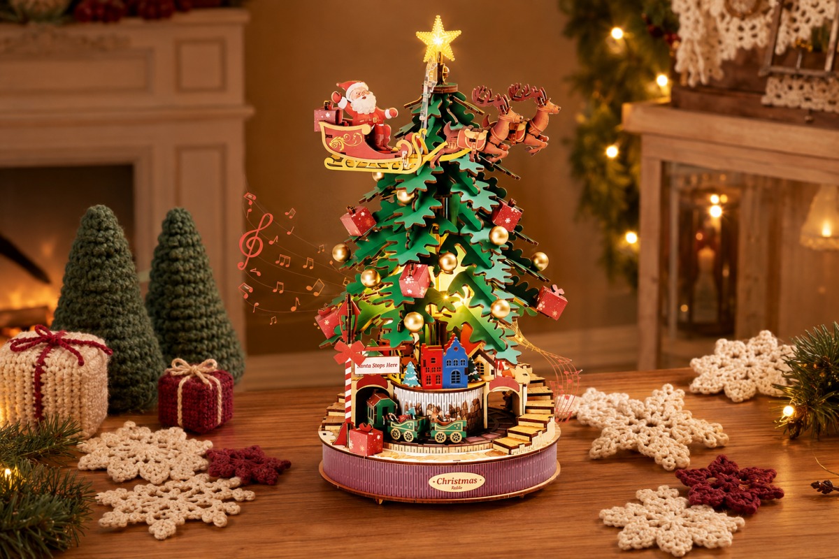Rolife kerstboom met gehaakte items voor kerstdecoratie