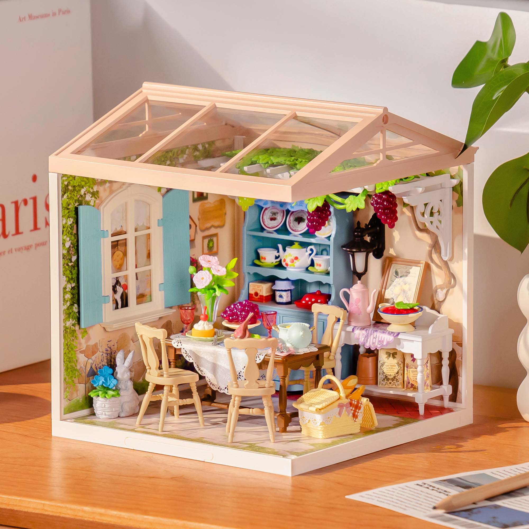 Rolife Super Creator Miniature House - Midsummer Dream Yard DW025