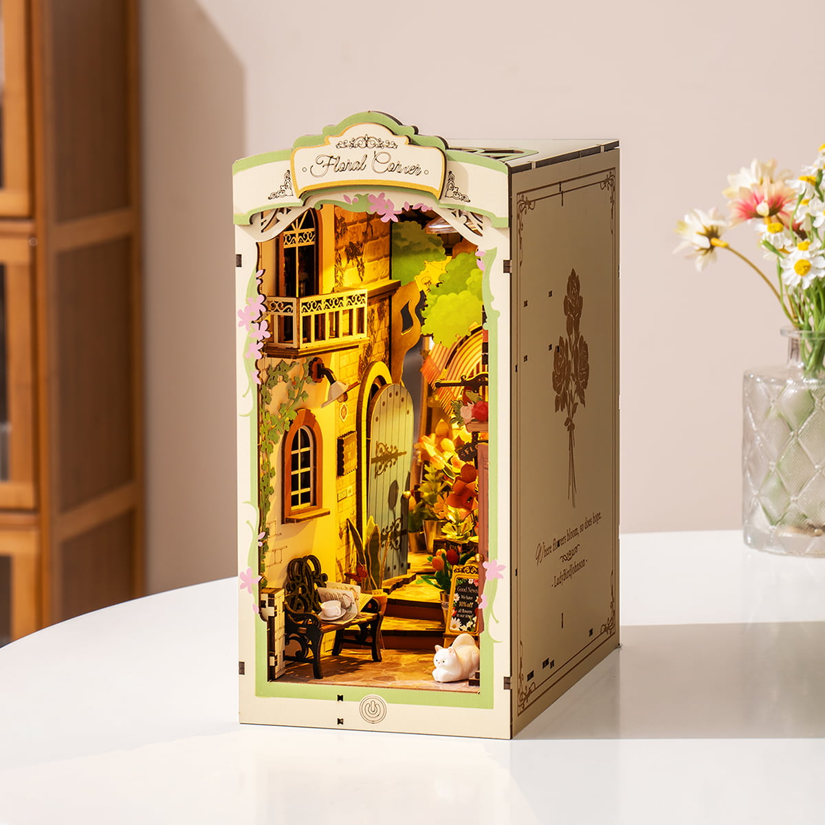 Rolife Book Nook Shelf Insert - Floral Corner TGB09