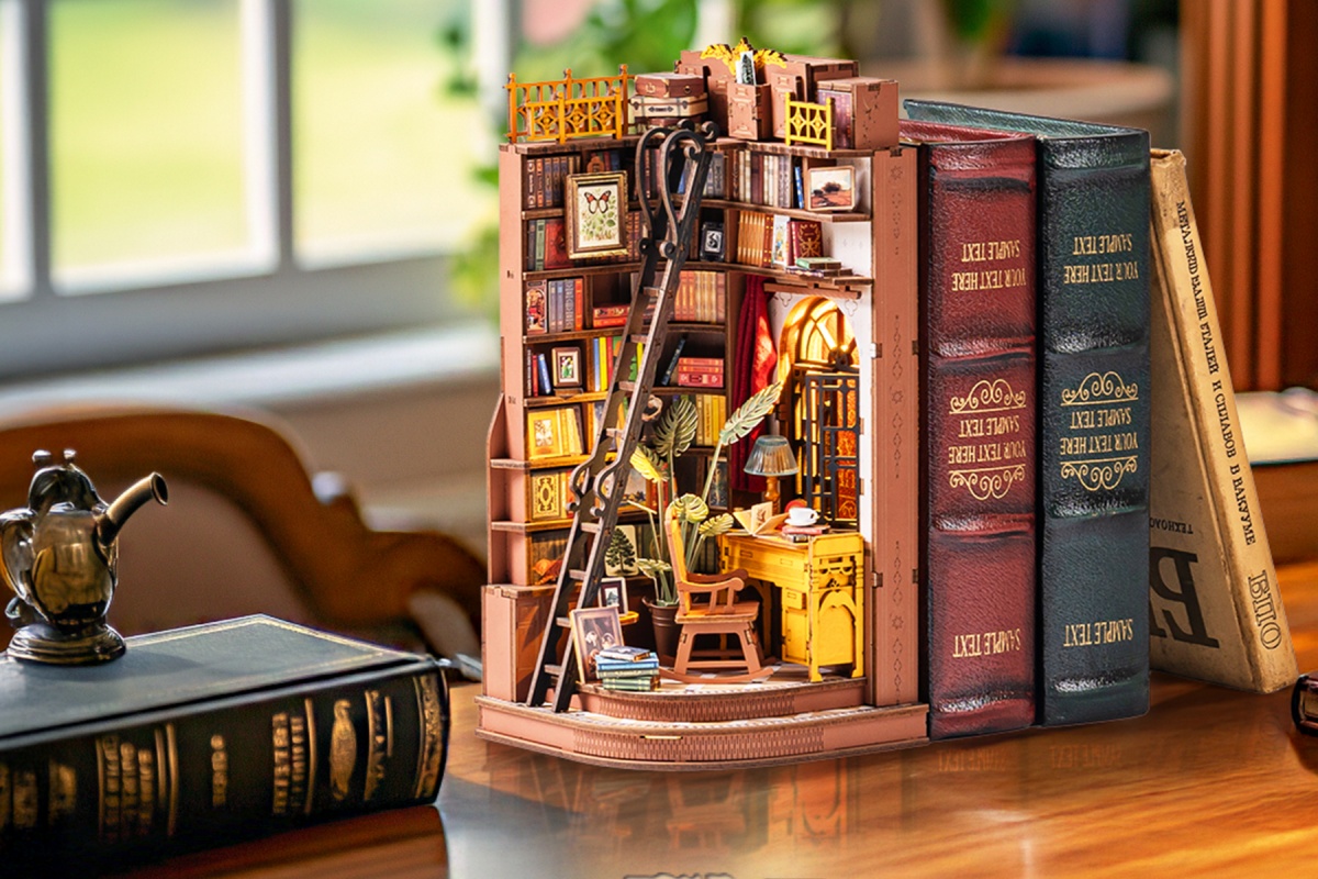 Why Creative Students Appreciate Hands-On Gifts