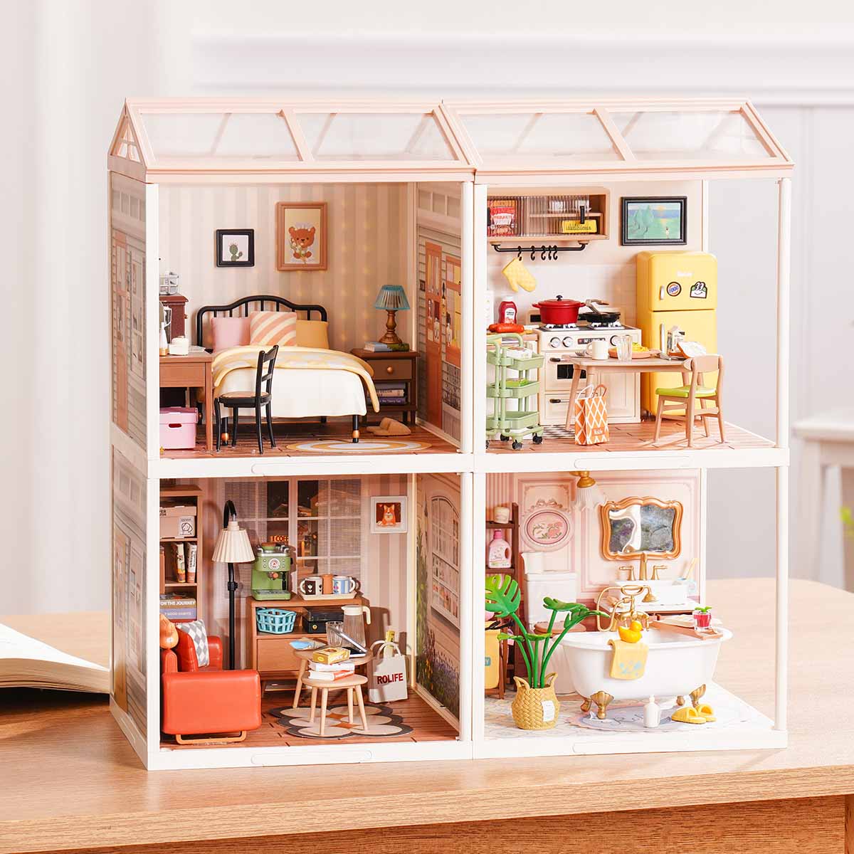 Rolife Super Creator 4-in-1 DIY House ?C Four Grid Display Layout