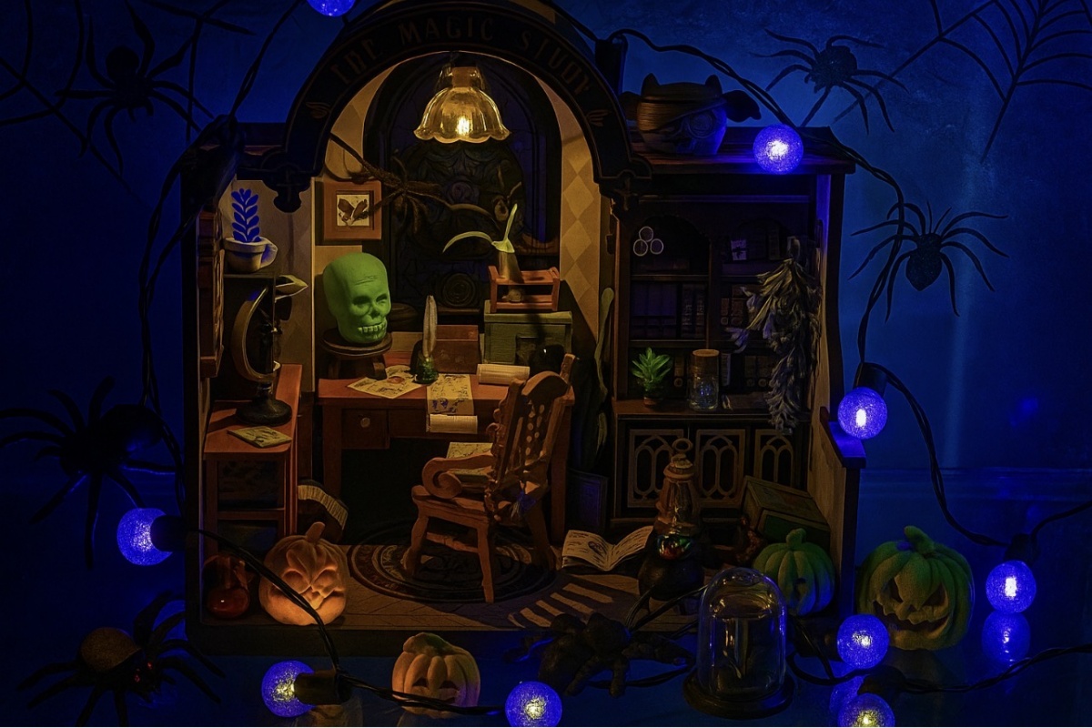 a cozy Rolife Magic Study, it was filled with gentle candlelight and quiet spells&mdash;until Halloween&rsquo;s spirit crept in