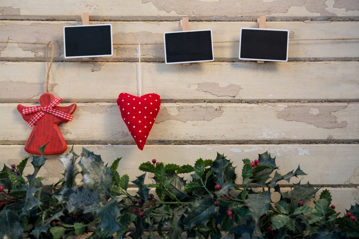 new year diy Create a Photo Display Wall
