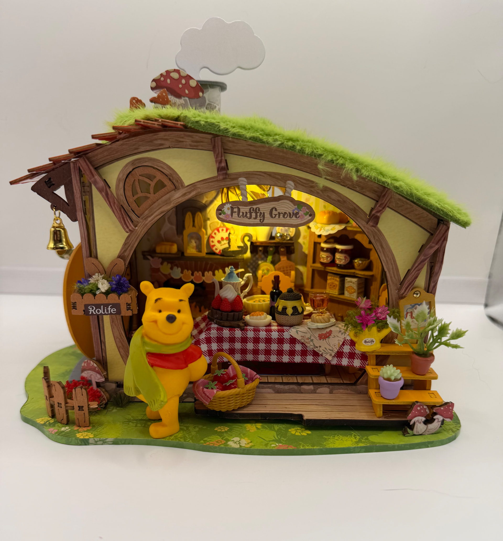 Rolife Community maker Kim Kieffer's customized Fluffy Grove cottage with a favorite bear figure