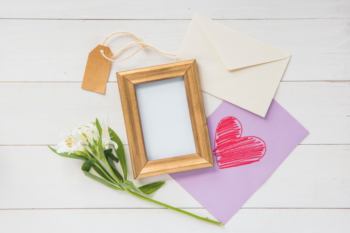 romantic photo frame