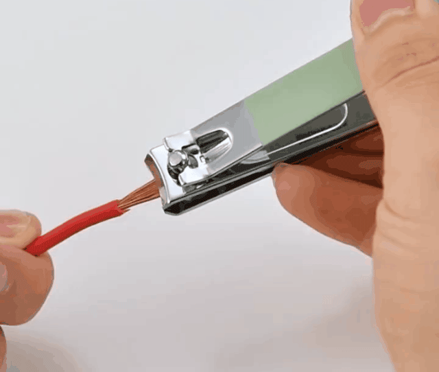 Good-looking Foldable Stainless Steel Nail Clipper Set