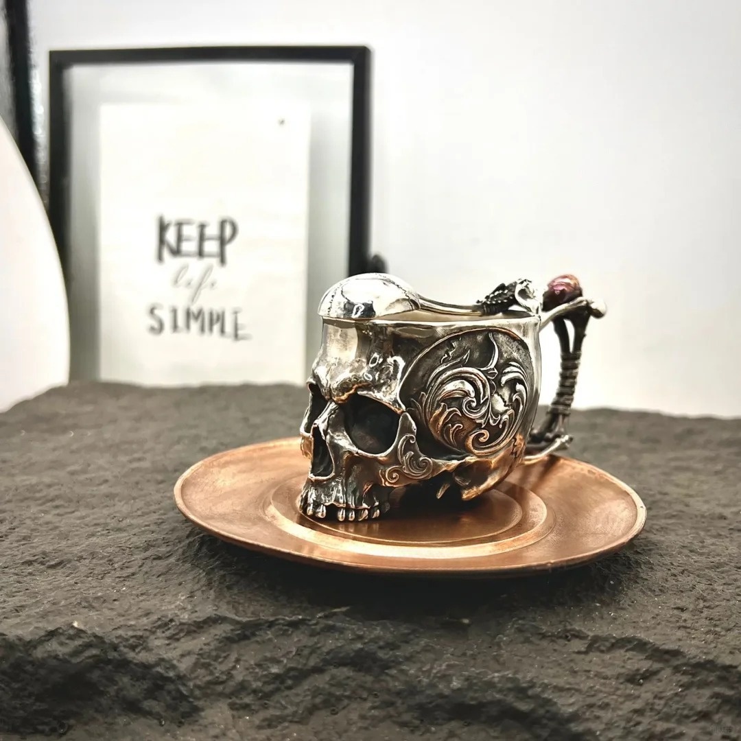 💥Hot Sale - Gothic Skull Mug