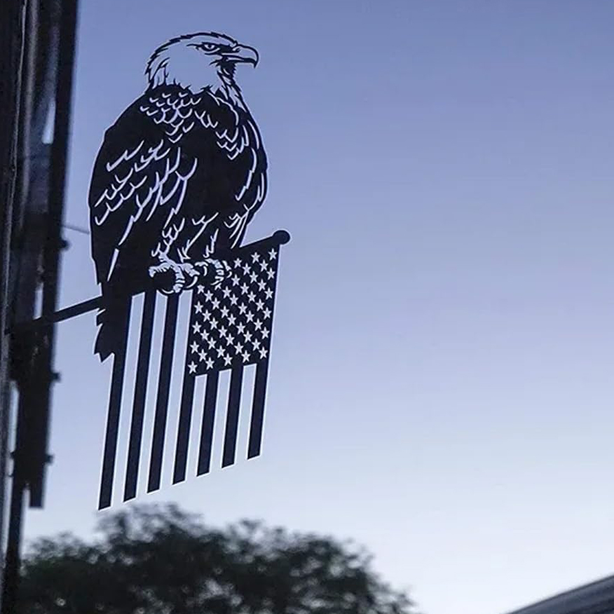 4th of July Patrioti Metal Eagle Flag Tree Stake
