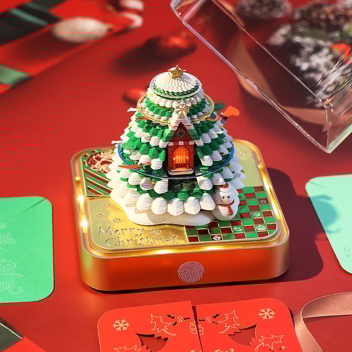 🎄Tree House Paper Sculpture Calendar