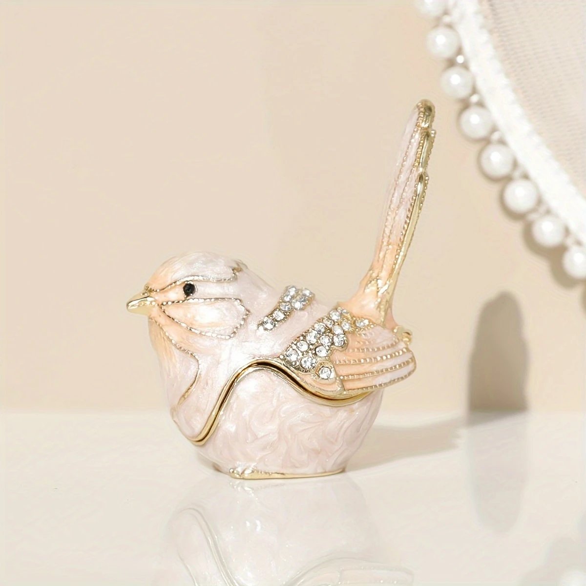🕊️Vintage Enamel Bird Trinket Box