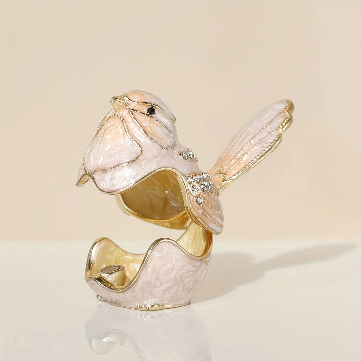 🕊️Vintage Enamel Bird Trinket Box