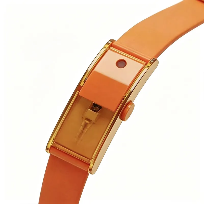 Adjustable fragrance spray bracelet