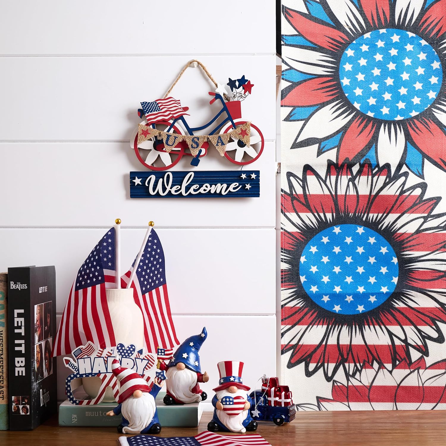 Independence Day Wooden Patriotic Bicycle Sign Logo