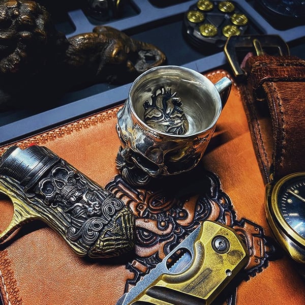 💥Hot Sale - Gothic Skull Mug