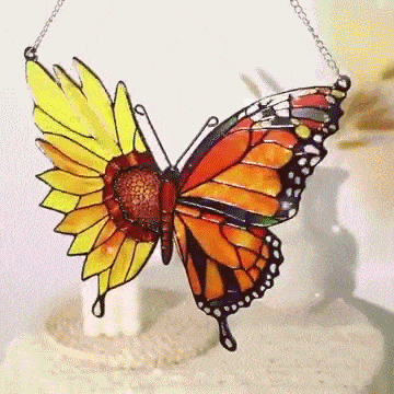 🔥Hot Sale 49% OFF - 🦋Butterfly Sunflower Suncatcher