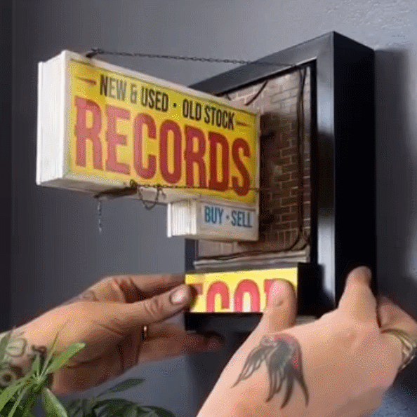 🔥💽Record Store Retro Wall Light - Record Collector Gift✨
