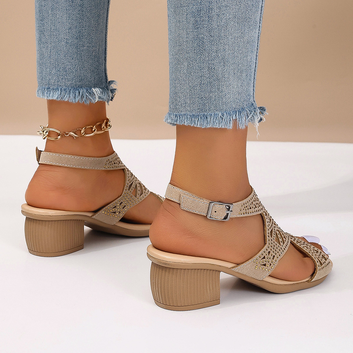 Hollow Fish Mouth Rhinestone Buckle Thick Heel Sandals