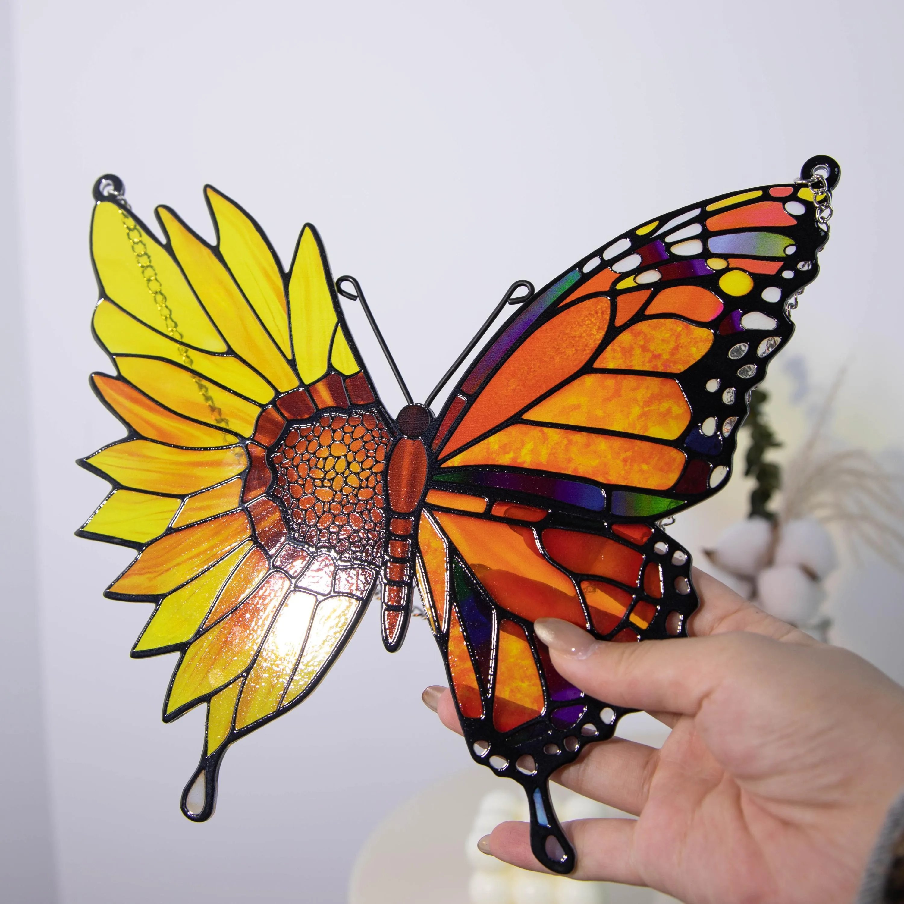 🔥Hot Sale 49% OFF - 🦋Butterfly Sunflower Suncatcher