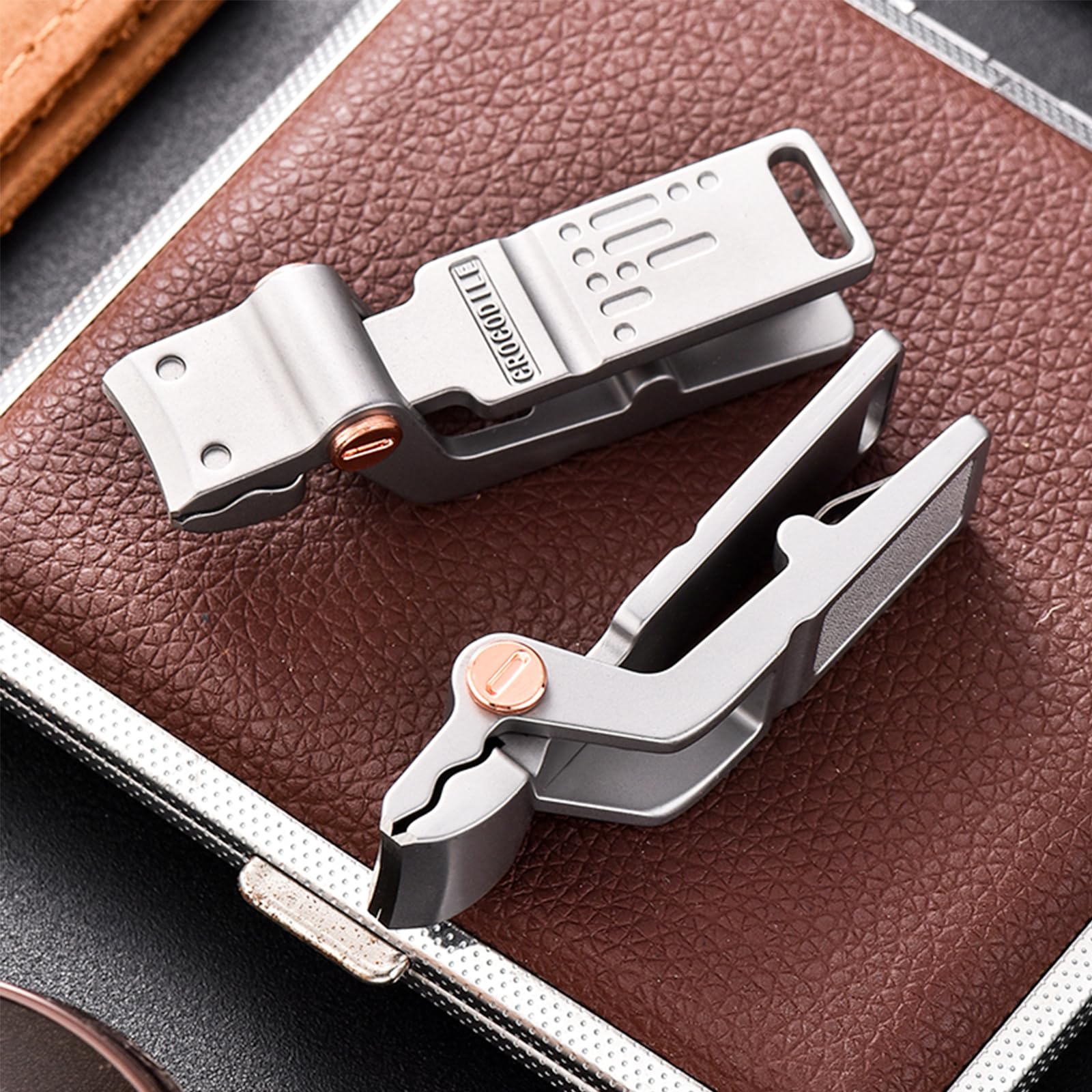 New Crocodile Nail Clippers Splash-Proof Large Opening Nail Clippers