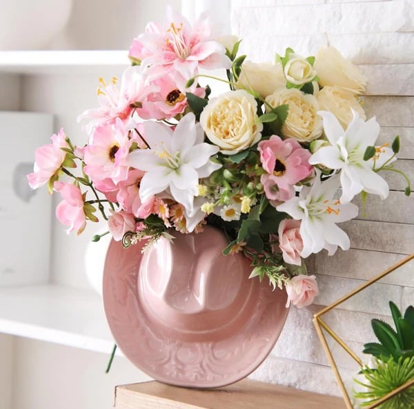 🤠 Cowboy Hat Ceramic Wall Vase