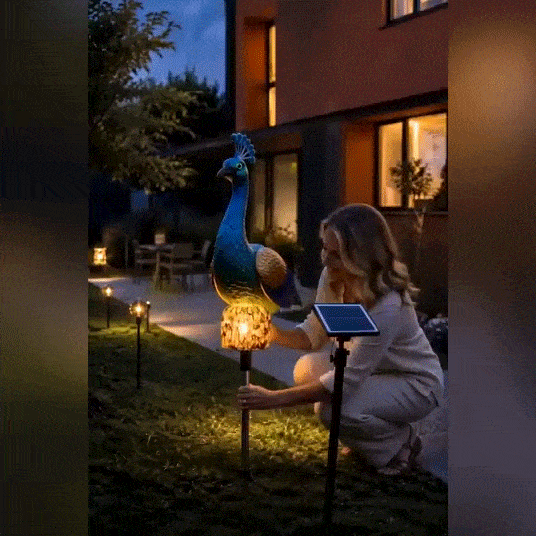 🦚Solar Peacock Garden Sculpture