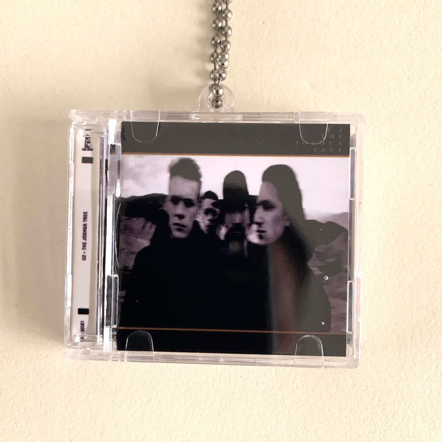 U2 Little CD Album Cover Keychains – The Joshua Tree