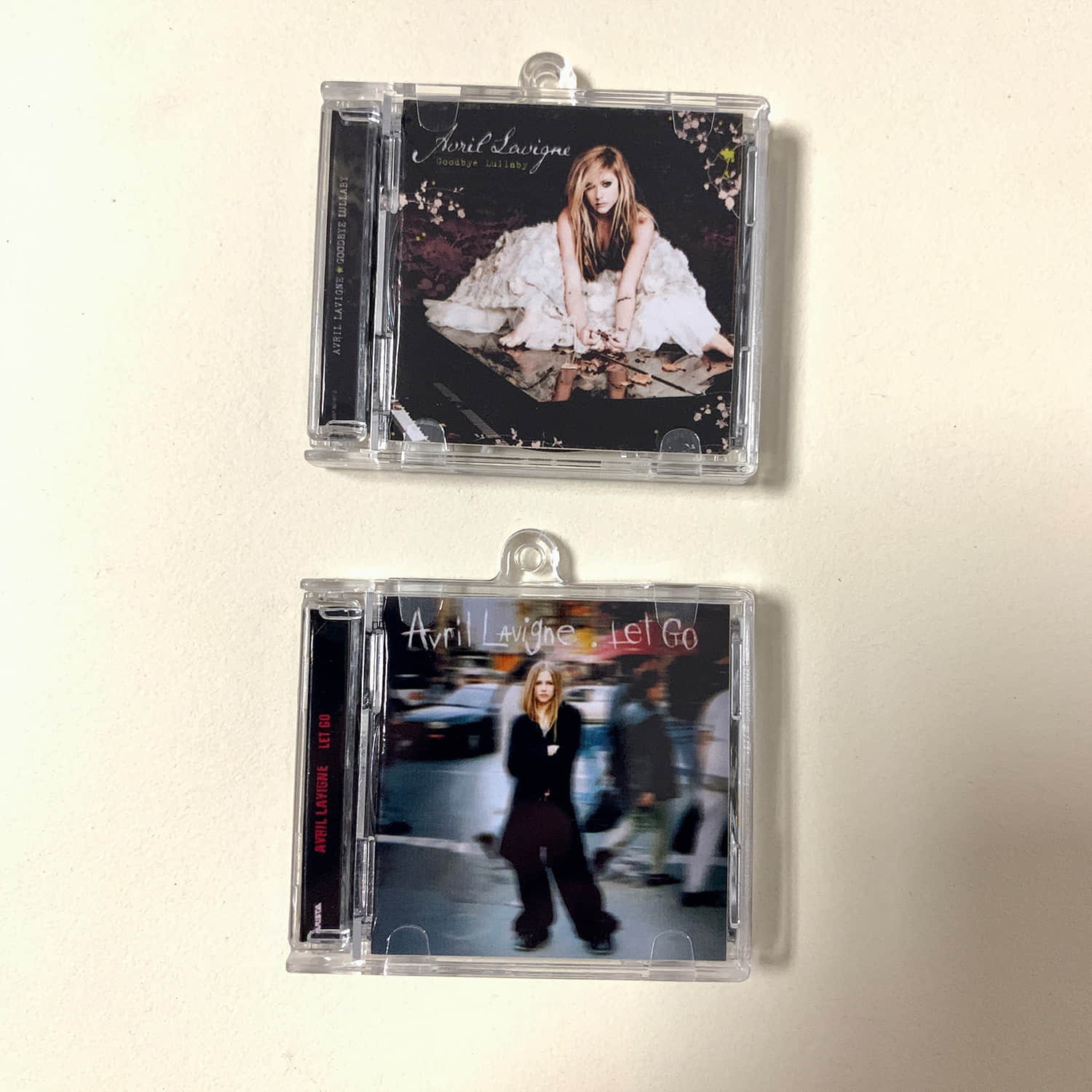 Avril Lavigne Little CD Album Cover Keychains – Let Go - Goodbye Lullaby