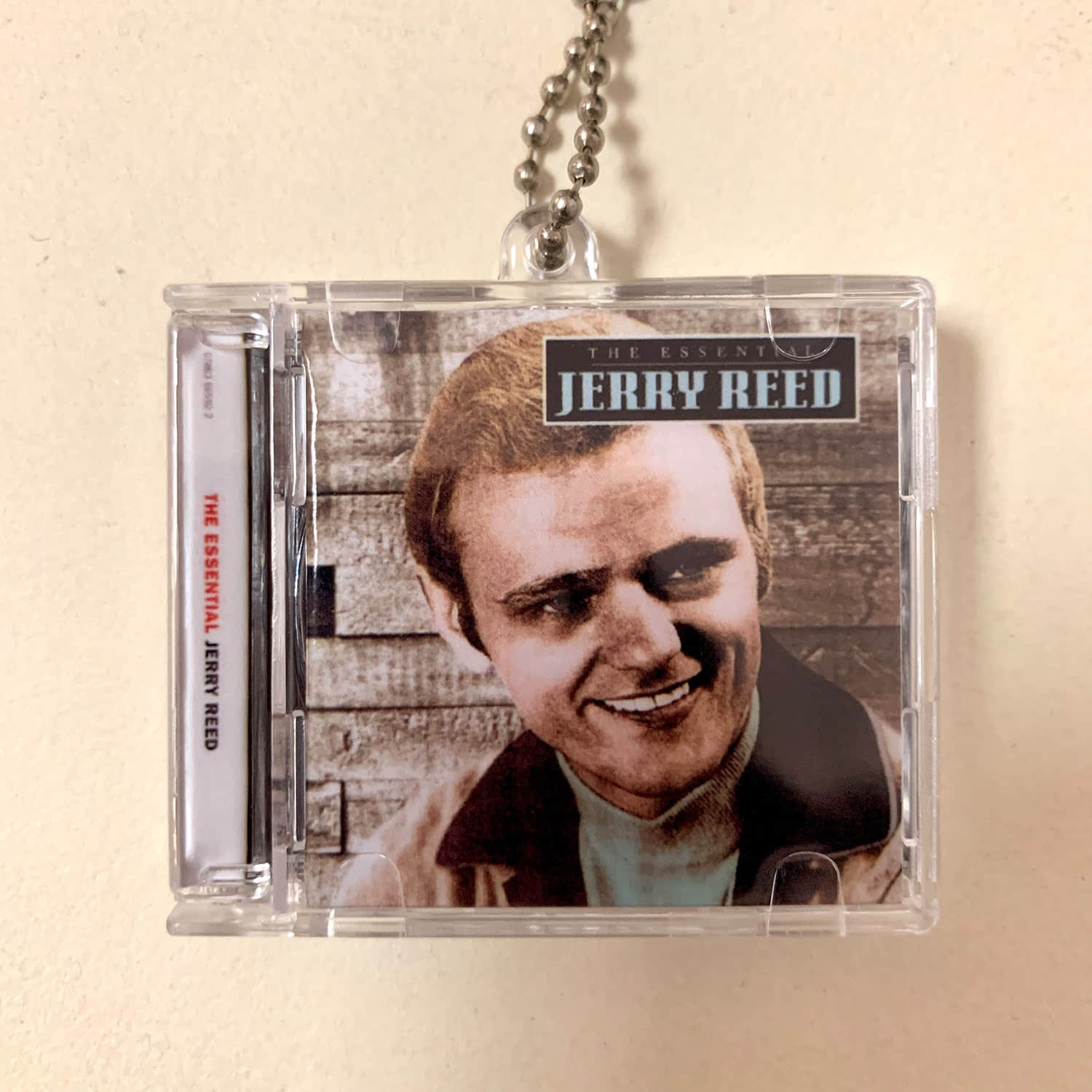 Jerry Reed Little CD Album Cover Keychains – The Essential Jerry Reed