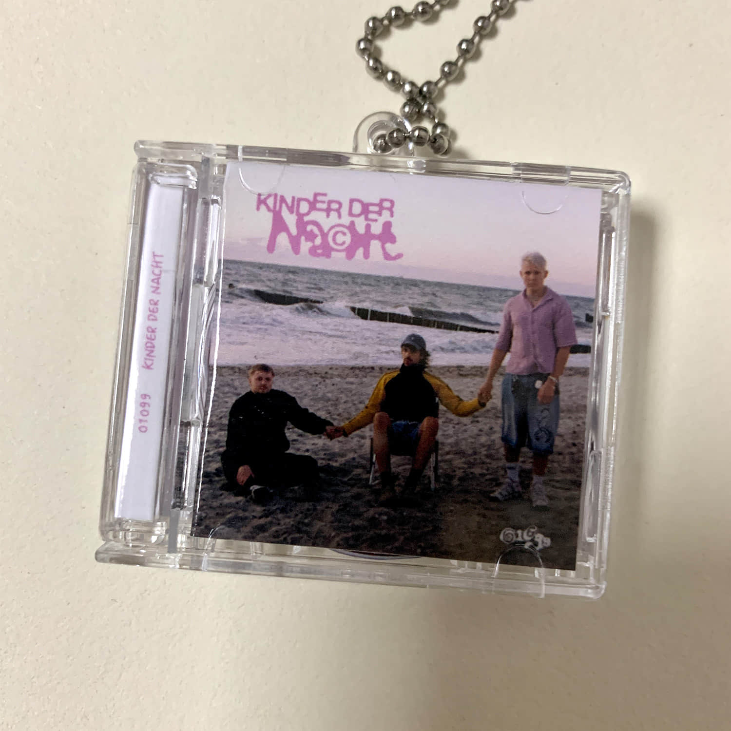 01099 Little CD Album Cover Keychains - Kinder der Nacht