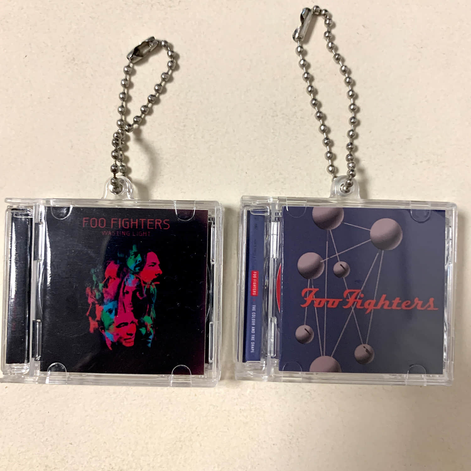 Foo Fighters Little CD Album Cover Keychains – Foo Fighters - The Colour And The Shape - Wasting Light 