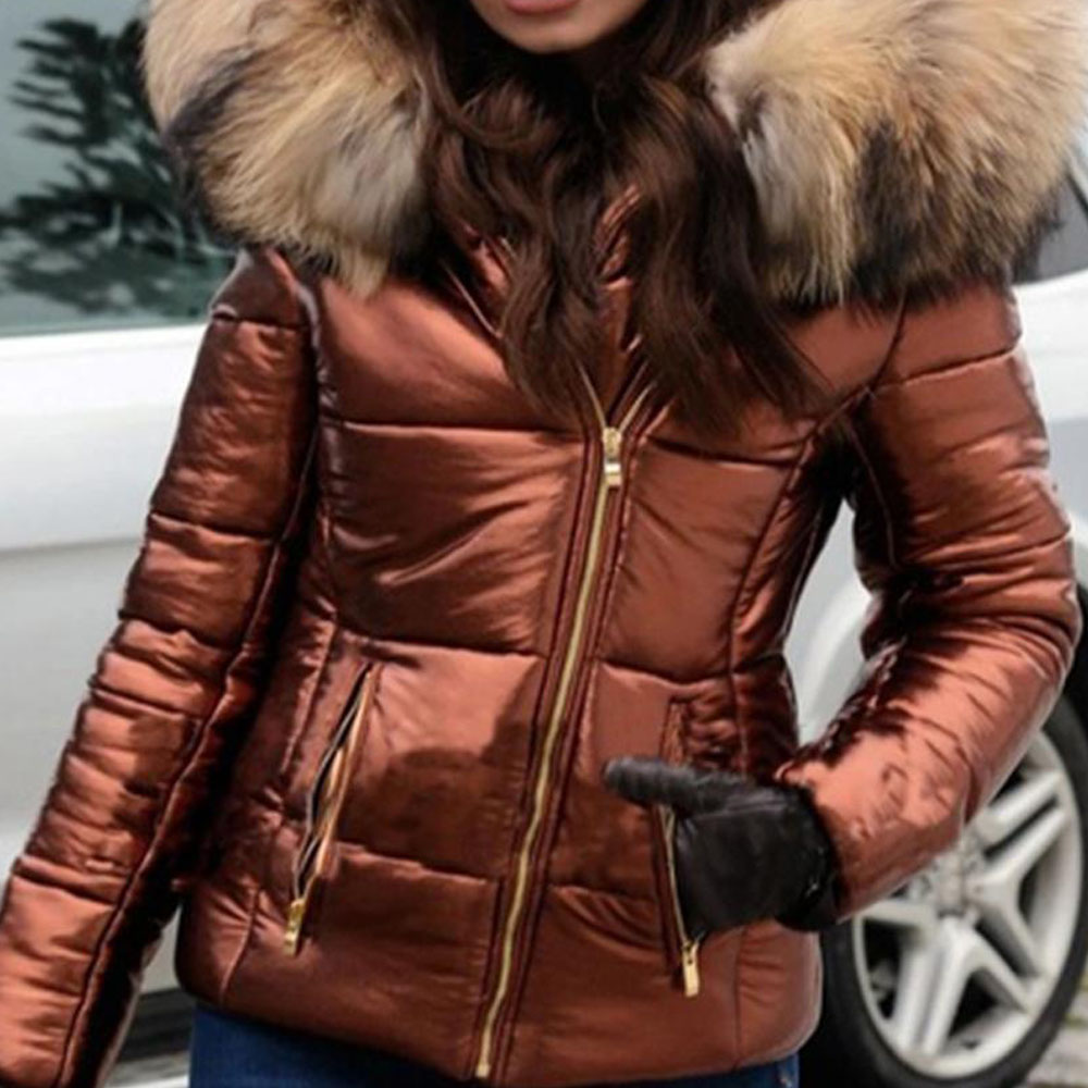 Lodowylabedz Nowa, jesienno-zimowa, krótka damska kurtka puchowa z kapturem i jasną skórą