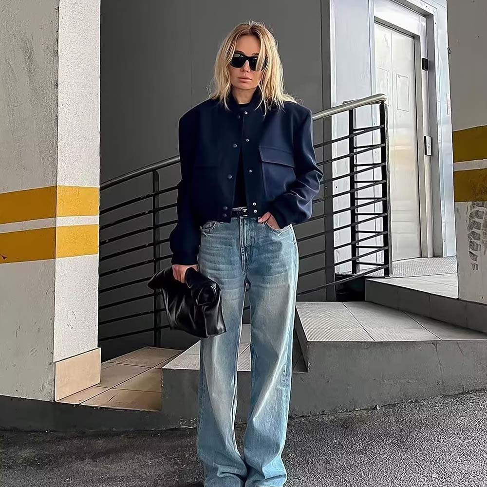 Lodowylabedz Nowa damska krótka kurtka ze stójką i kieszenią na guziki