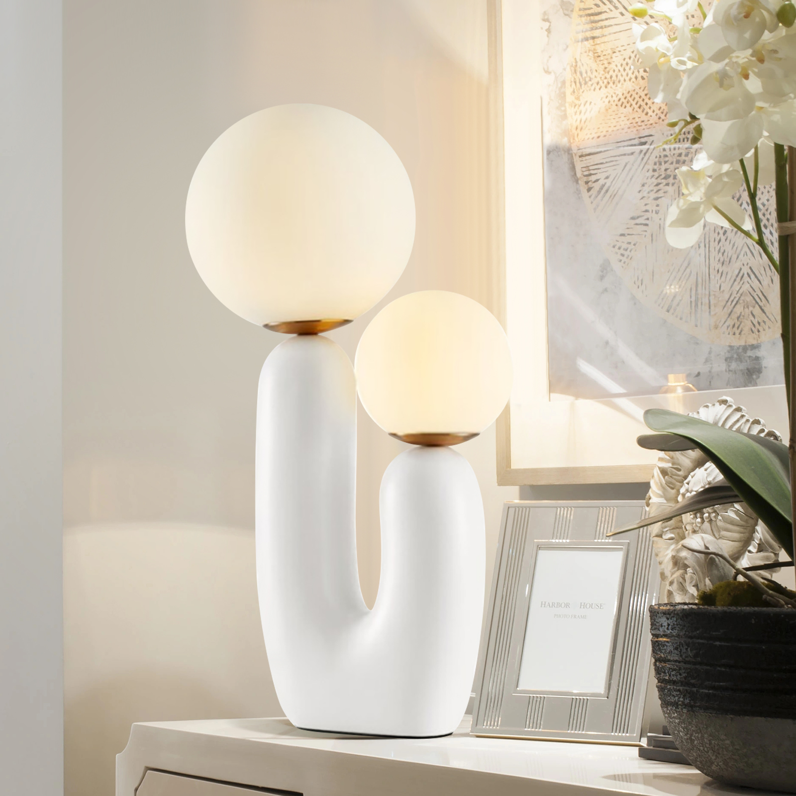 Plug Type White Table Lamp for Living Room Entryway