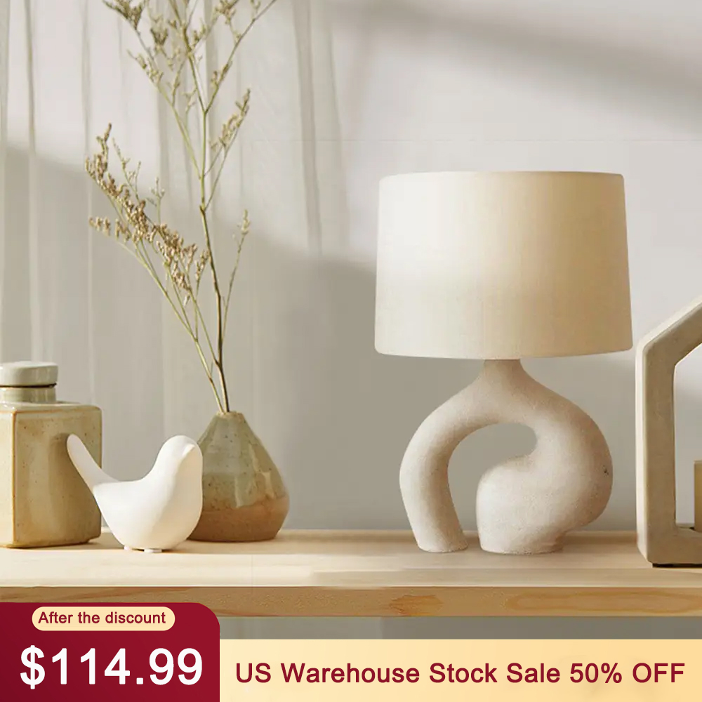 Cream White Table Lamp Creative Art Designer Showroom Decoration Desk Lamp